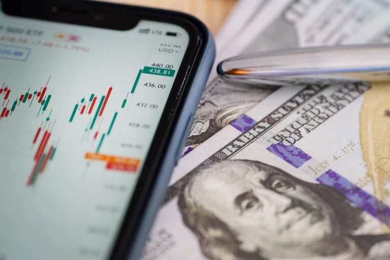 How to start investing with little money
