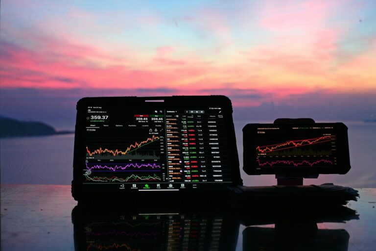 ETFs: A simple guide to easy, low-cost investing etfs a simple guide to easy, low cost investing